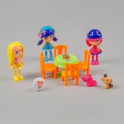 Игровой набор  "Домик для мини-куклы" с 3 куклами, оранжевый