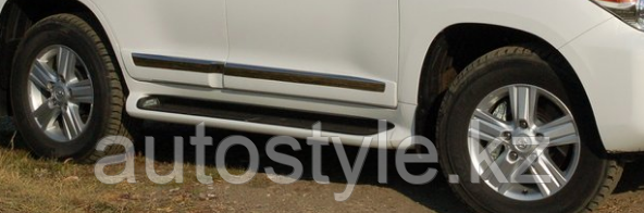 Пороги Toyota Land Cruiser 200 2010-2015 Дизайн Lexus 570