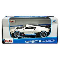 Машинка Bugatti Divo (met. white) Maisto 1:24