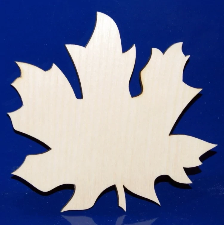 Силуэты: Кленовый листочек (10 см.) | Нескучные игры, фото 1
