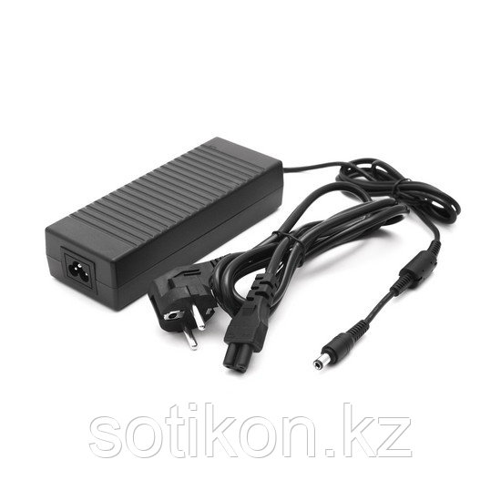 Персональное зарядное устройство LENOVO 19.5V/7.1A 135W Штекер 6.3*3.0 - фото 1 - id-p104440928