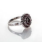 Кольцо из серебра с природным богемским гранатом - размер 16, фото 2
