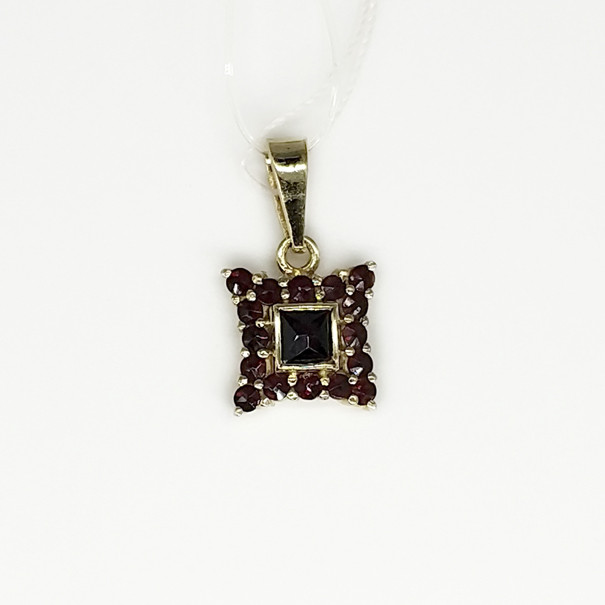 Кулон из позолоченного серебра с природным богемским гранатом, фото 1