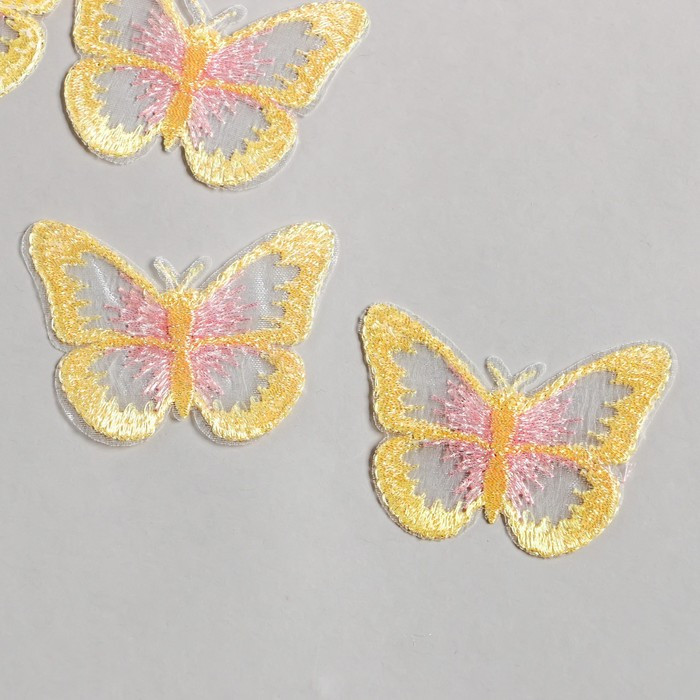Декор для творчества текстиль вышивка "Бабочка жёлто-розовая" 4,3х5,5 см
