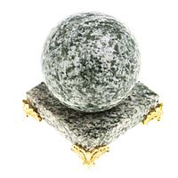 Шар из жадеита 6 см на подставке / шар декоративный / шар для медитаций / каменный шарик / сувенир из камня