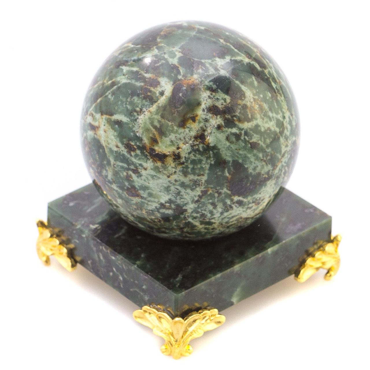 Шар из нефрита 5 см на подставке / шар декоративный / шар для медитаций / нефритовый шарик / сувенир из камня - фото 2 - id-p104513771