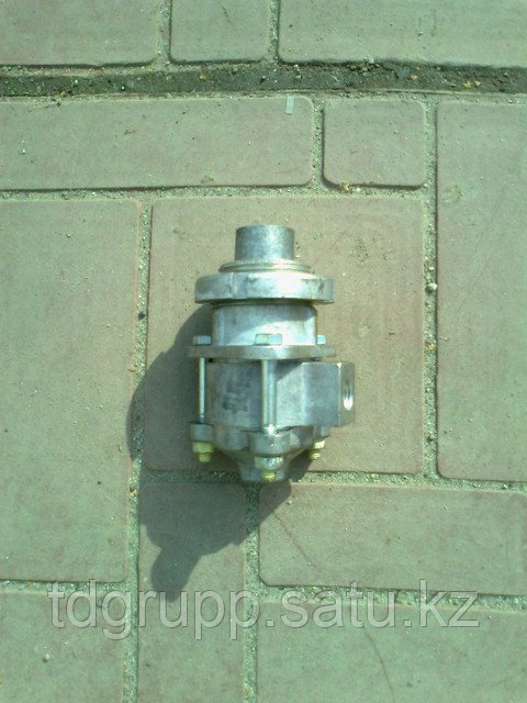 Золотник дифференциальный Э10011-1203-40
