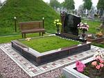 Выбор памятников для благоустройства территории на кладбище