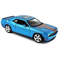 1:24 Dodge Challenger SRT8 2008 (met blue) Maisto