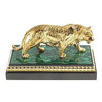 Подарочная статуэтка фигурка "Амурский тигр" камень малахит бронзовое литье позолота - символ нового 2022 года