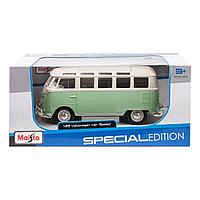 Машинки Volkswagen Van "Samba" (cream/green) Maisto 1:24