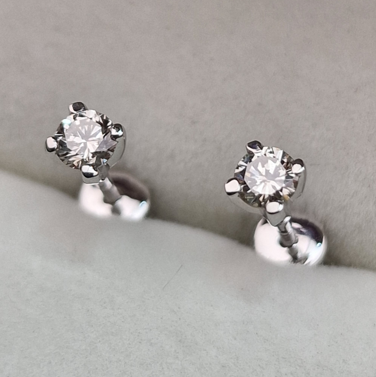 Золотые серьги с бриллиантами 0.36Ct VVS2-VS2/M, VG-Cut