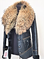 Красивая Женская Куртка Дубленка с Богатым Воротником 46 размера