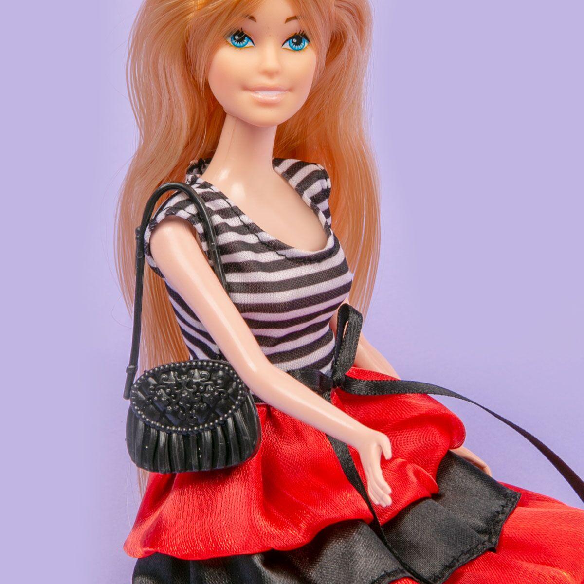 Кукла с дополнительным нарядом и аксессуарами, в черно-малиновой юбке Sariel - фото 6 - id-p104694233