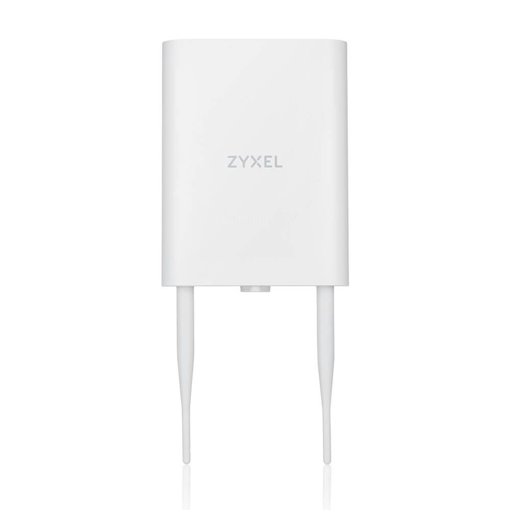 Zyxel NWA55AXE-EU0102F Точка доступа гибридная уличная NWA55AXE 802.11a/b/g/n/ac/ax (2,4/5 ГГц), PoE-инжектор