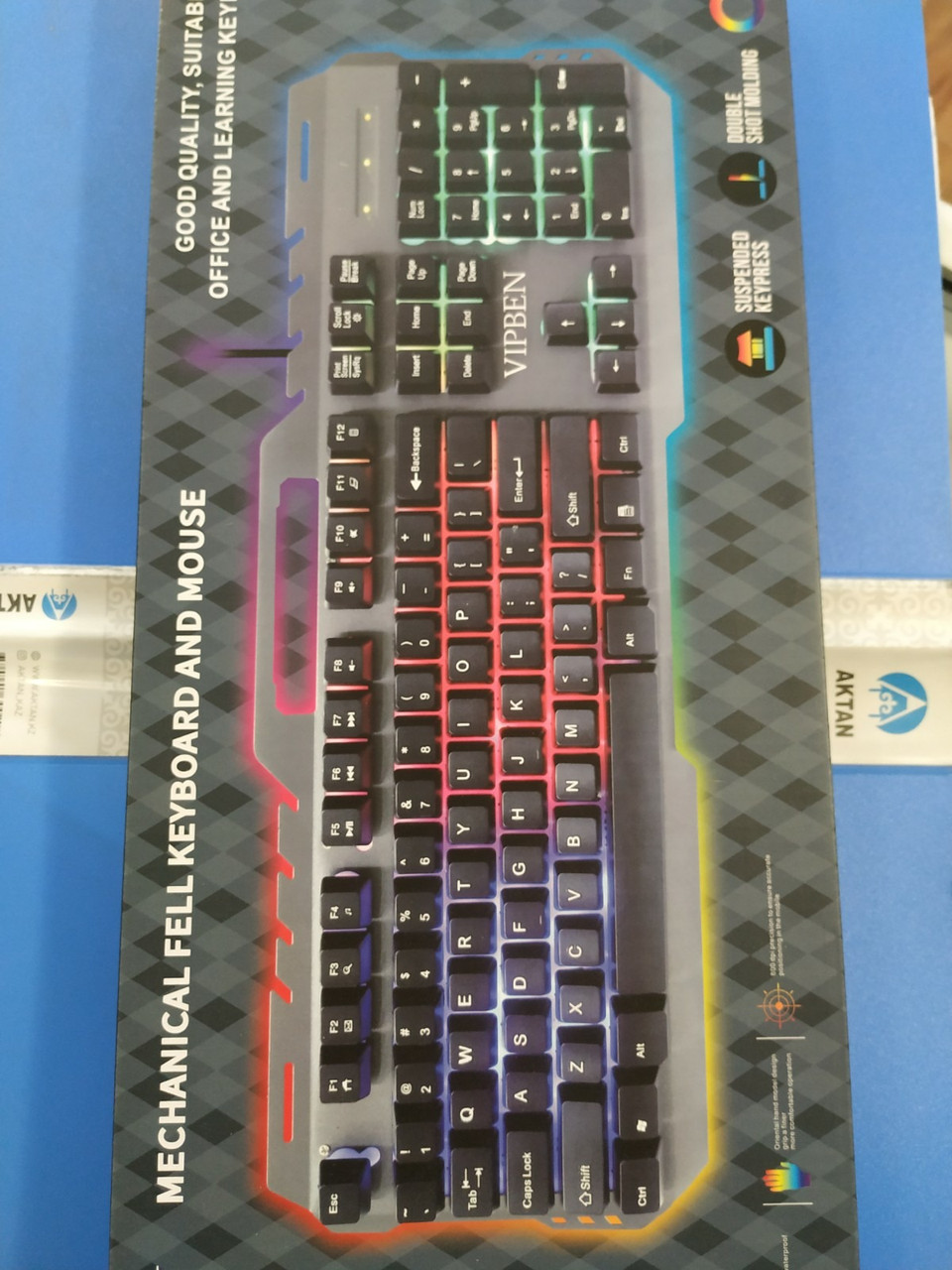 Игровая  клавиатура с подсветкой K 61