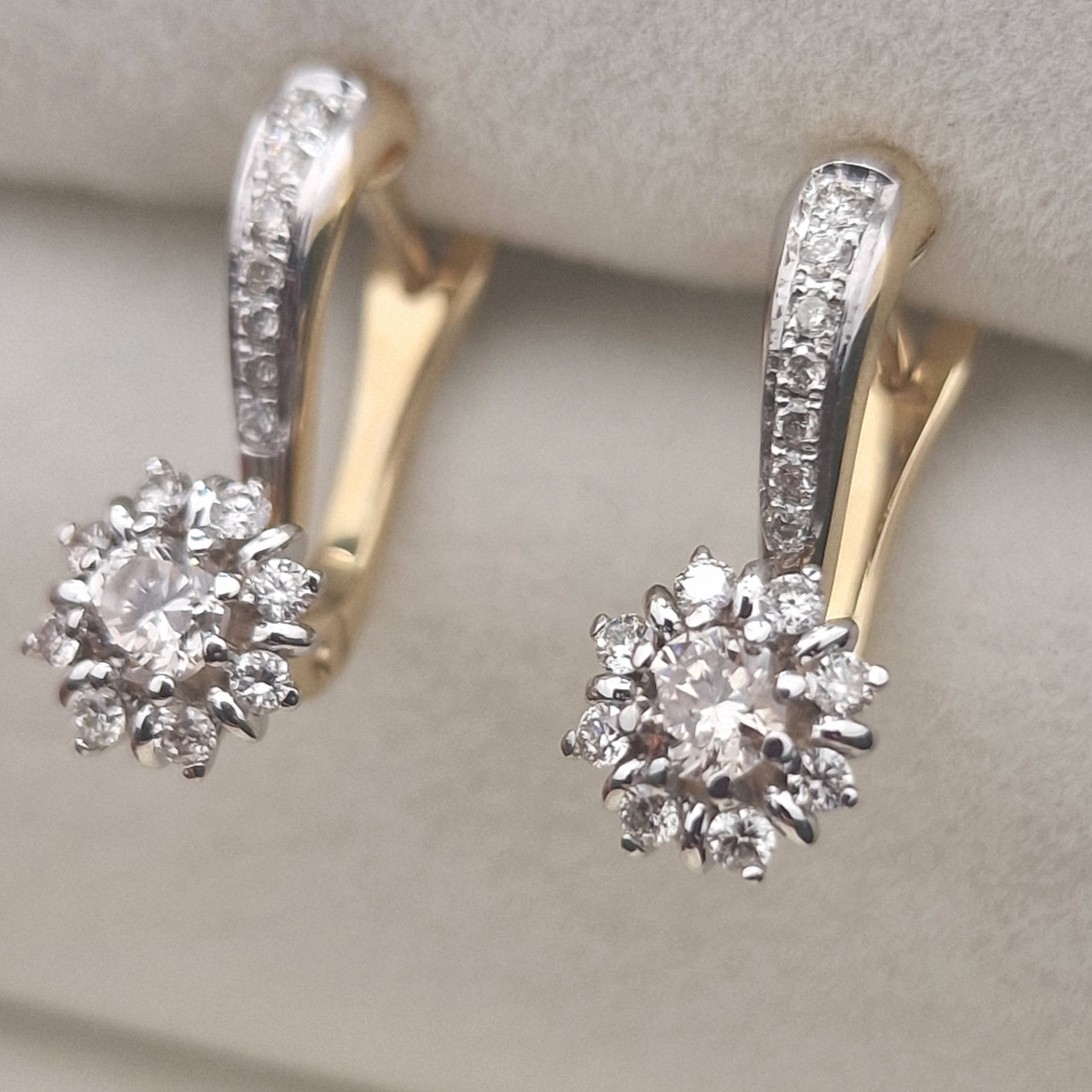 Золотые серьги с бриллиантами 0.56Ct SI1/K, VG-Cut