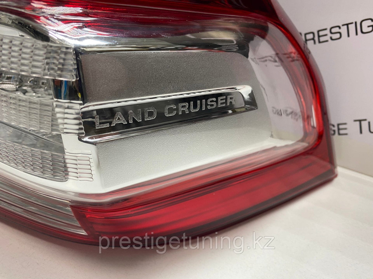 Задние фонари на Land Cruiser Prado 150 2010-17 (Рестайлинг) - фото 5 - id-p104889157