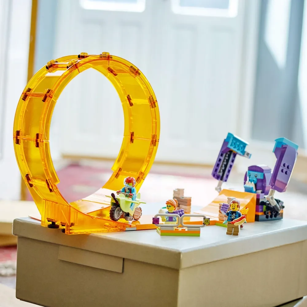Конструктор LEGO City 60338 Трюковая петля "Сокрушительный шимпанзе"