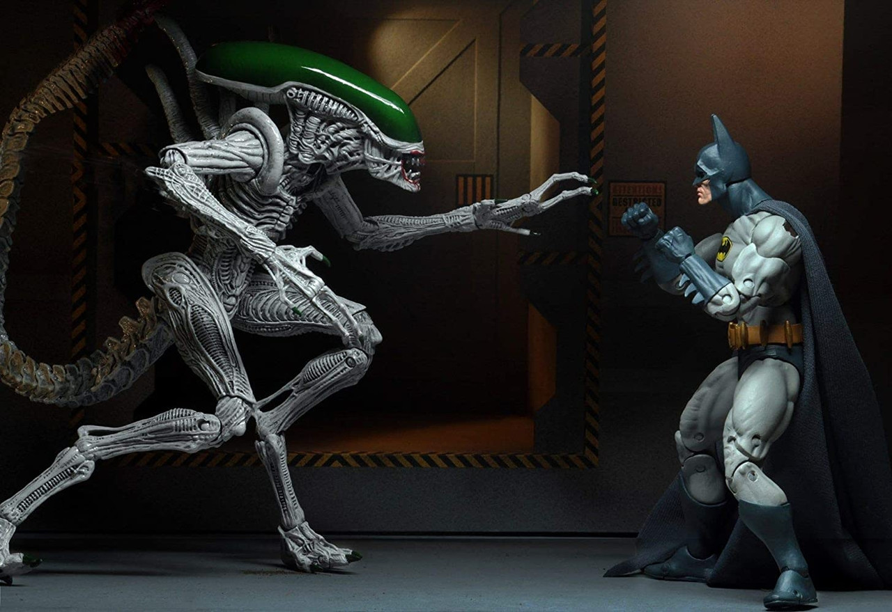 Neca Batman VS "Alien" Joker (реплика) ТЦ Евразия - фото 3 - id-p104994180