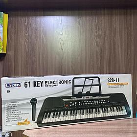 Детский большой синтезатор с микрофоном 61 клавиша 328-11
