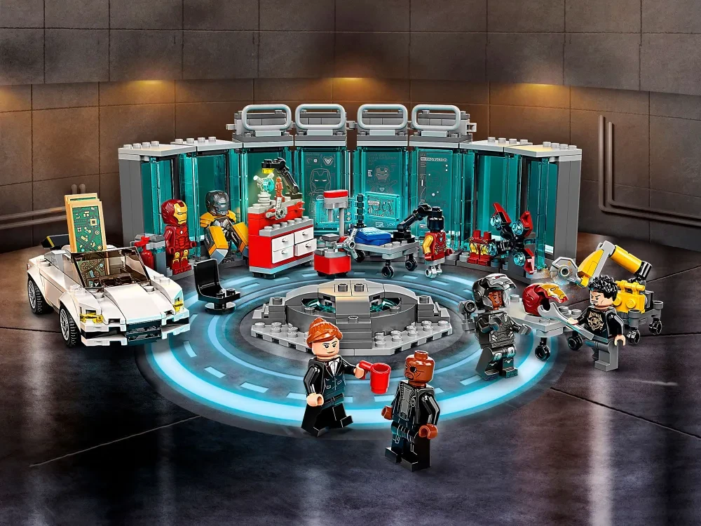 Конструктор LEGO Super Heroes 76216 Арсенал Железного человека