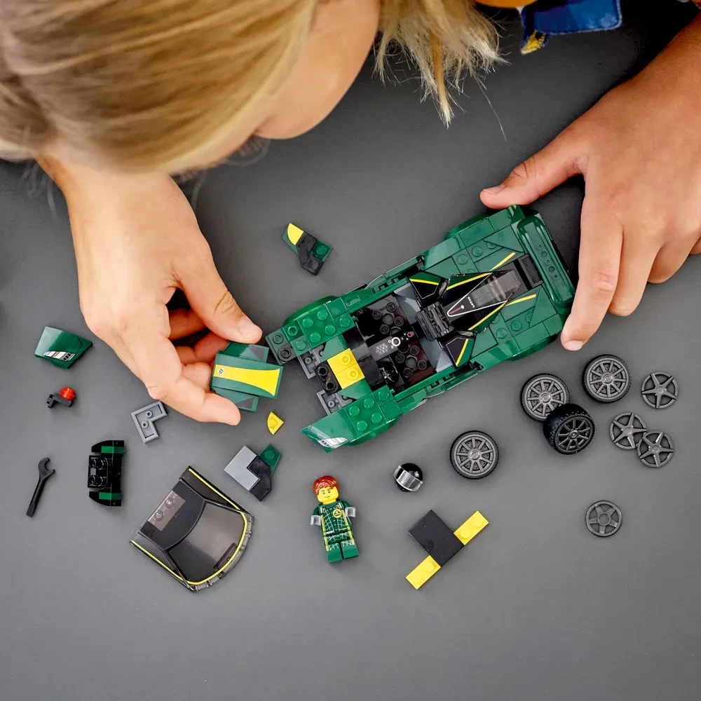 Конструктор LEGO Speed Champions Lotus Evija 76907
