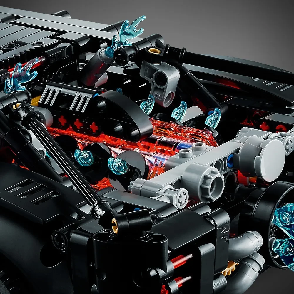 Конструктор LEGO Technic Бэтмен Бэтмобиль 42127