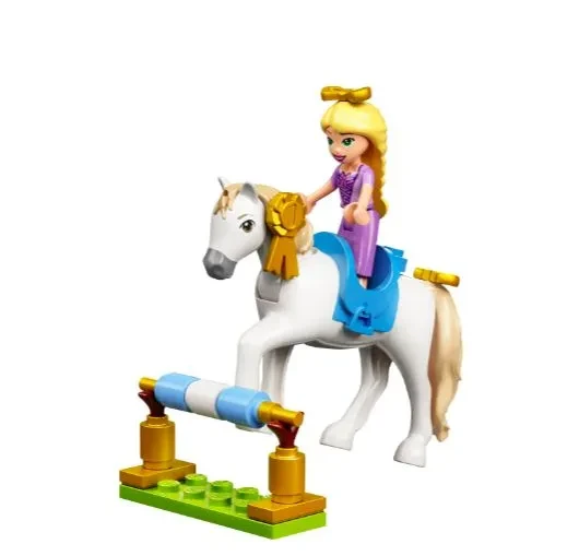 Конструктор LEGO Disney Princess Лего Королевская конюшня Белль и Рапунцель для девочек, 43195