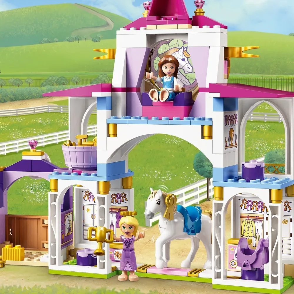 Конструктор LEGO Disney Princess Лего Королевская конюшня Белль и Рапунцель для девочек, 43195
