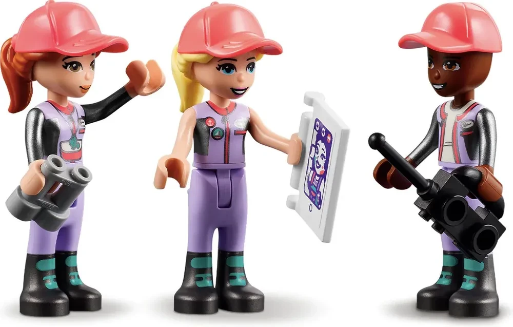 LEGO конструктор Friends Приключения Стефани на яхте 41716