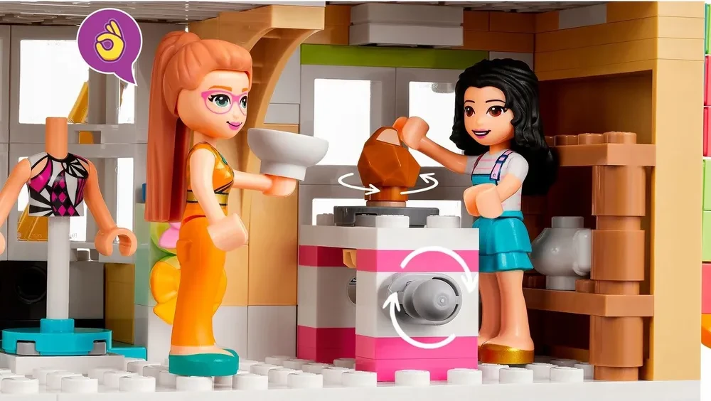 Конструктор LEGO Friends, 41711, Художественная школа Эммы