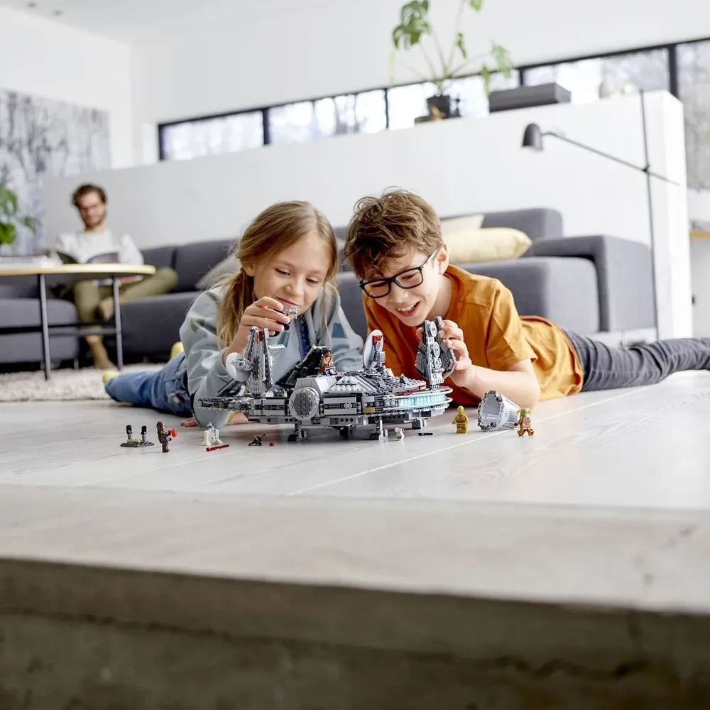 Конструктор LEGO Star Wars Episode IX 75257 Сокол Тысячелетия