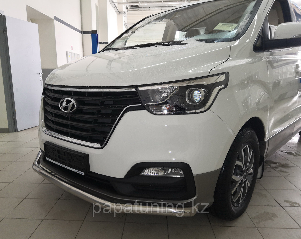 Защита переднего бампера d60 ПапаТюнинг для Hyundai H-1 Grand Starex 2018- - фото 2 - id-p105047465