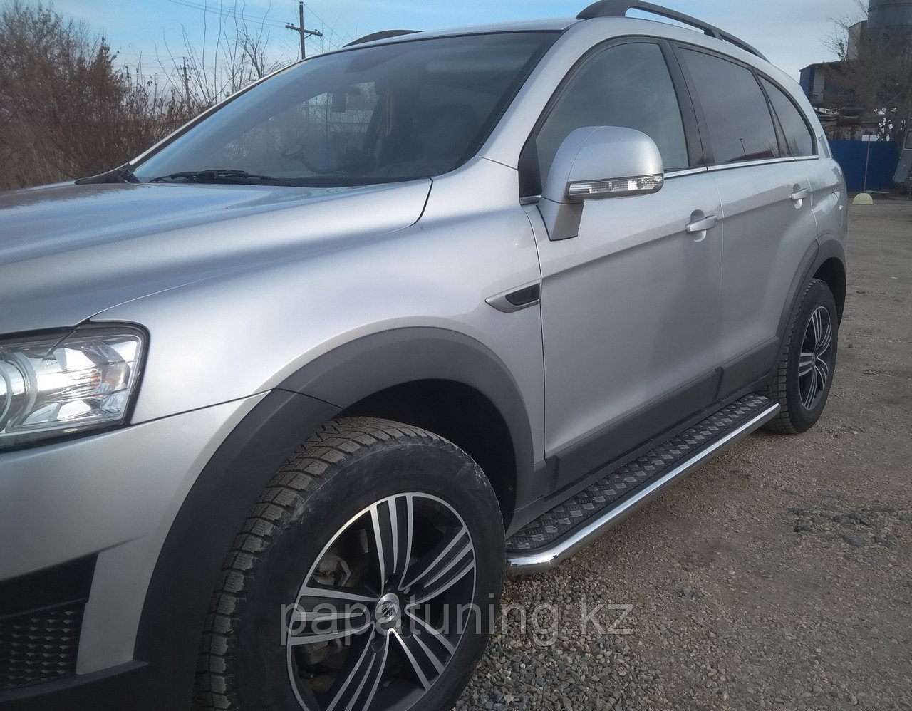 Пороги с накладным листом d53 ПапаТюнинг для Chevrolet Captiva 2012-
