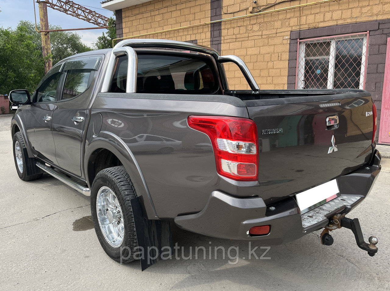 Защитные дуги d76 ПапаТюнинг для Mitsubishi L200 2006-2015 - фото 4 - id-p105047832