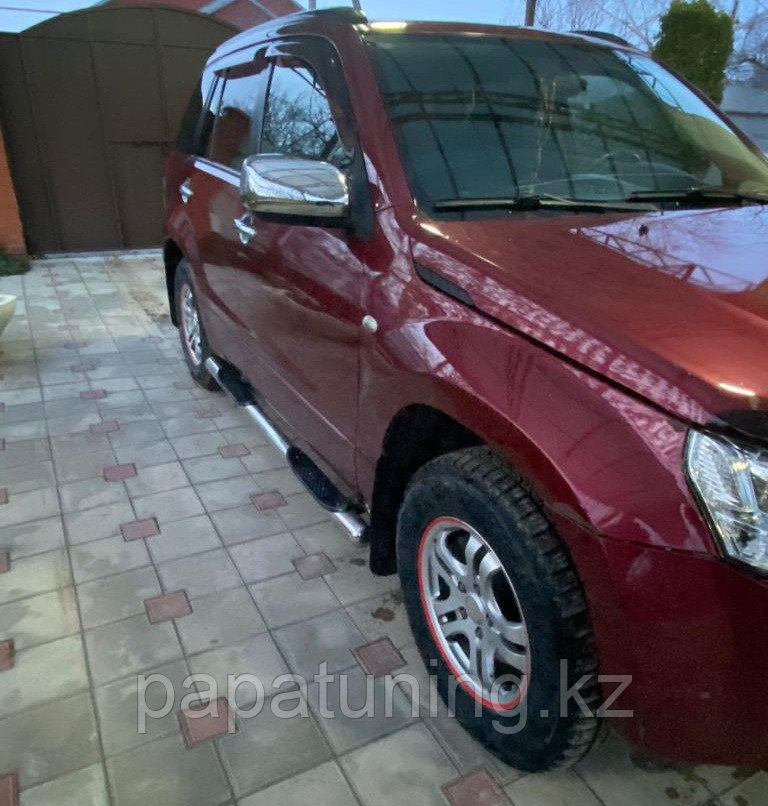 Пороги труба с проступью d76 ПапаТюнинг для Suzuki Grand Vitara 2013-2015 - фото 1 - id-p105048269