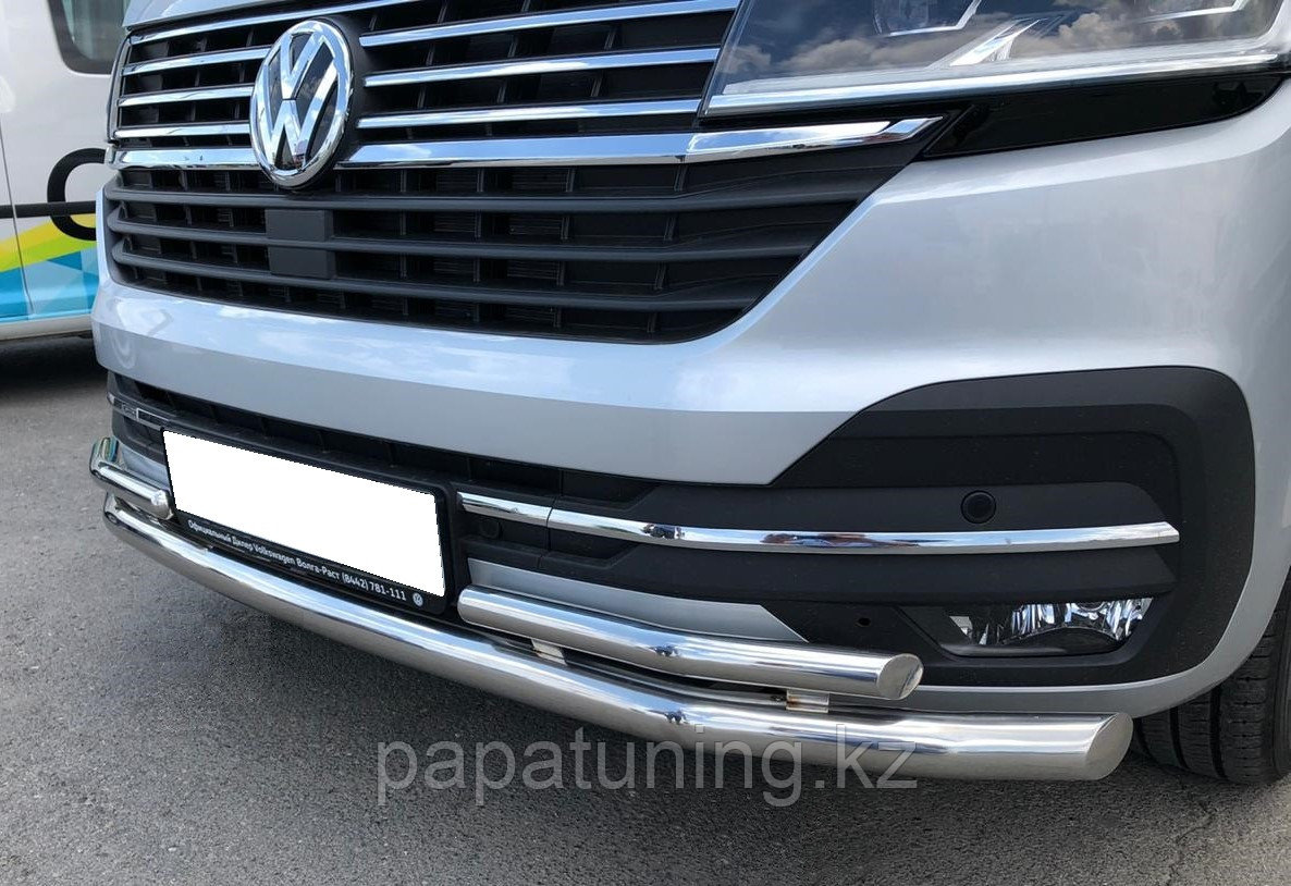 Защита переднего бампера двойная d60/42 ПапаТюнинг для Volkswagen T6.1 2020- - фото 2 - id-p105048924