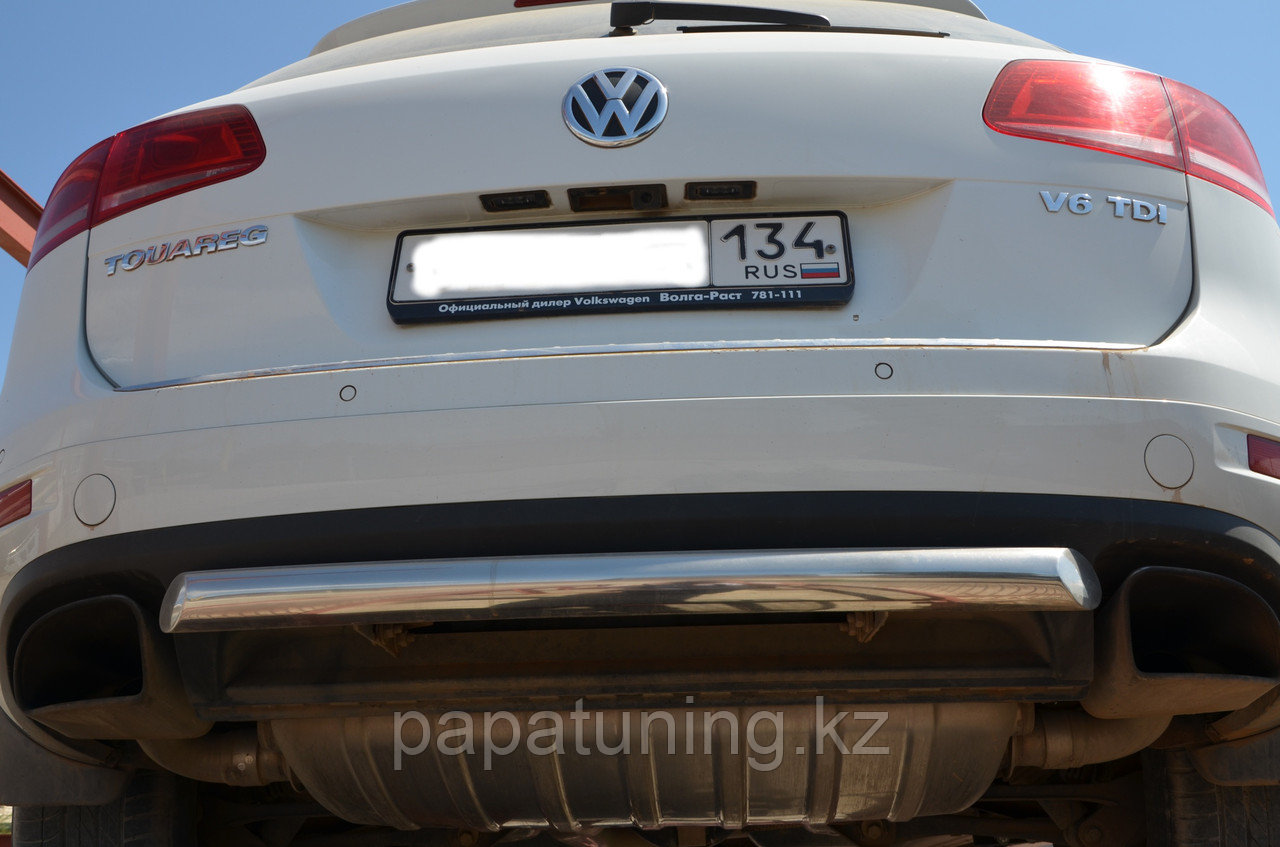 Защита заднего бампера d60 ПапаТюнинг для Volkswagen Touareg 2010-2018 - фото 1 - id-p105048954