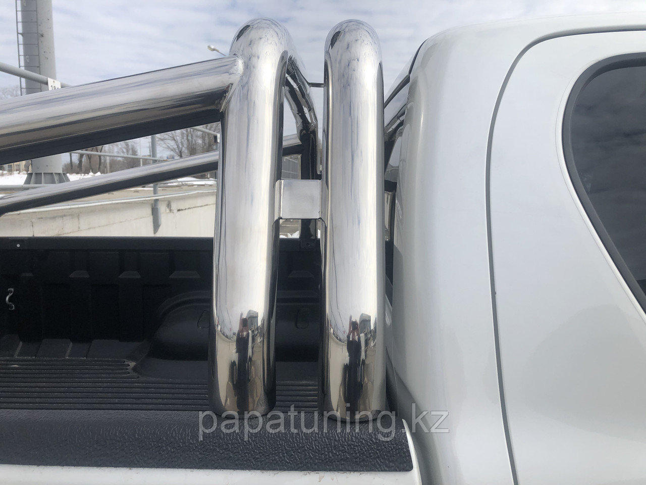 Защитная дуга двойная d76/76 ПапаТюнинг для Toyota Hilux 2015-2018 - фото 4 - id-p105048391