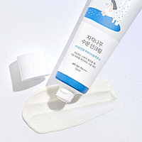Увлажняющий солнцезащитный крем Round Lab Birch Juice Moisturizing Sun Cream SPF50+ PA++++