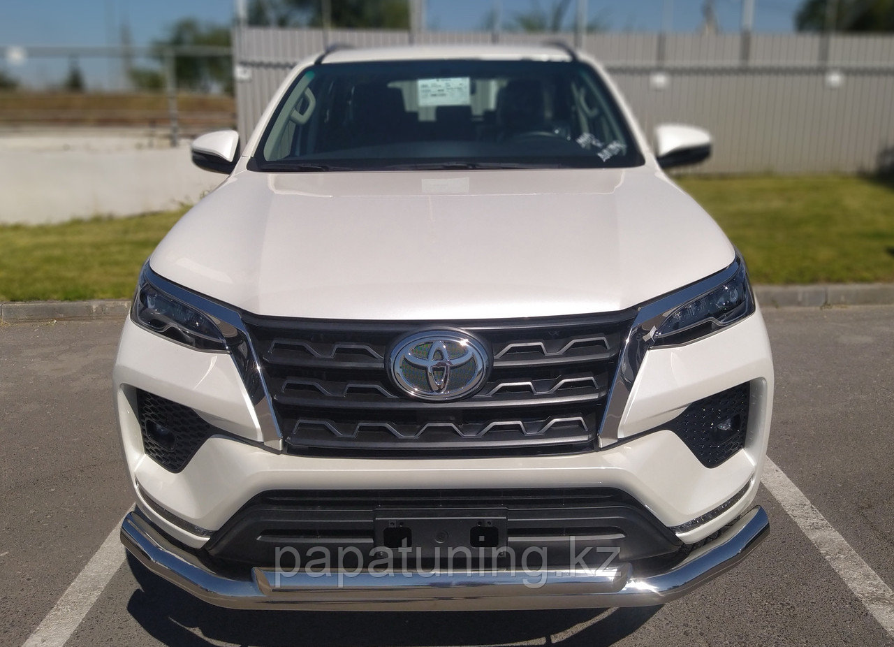 Защита переднего бампера двойная d76/60 ПапаТюнинг для Toyota Fortuner 2020- - фото 2 - id-p105048324