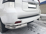 Защита заднего бампера угловая двойная d60/42 ПапаТюнинг для Toyota Land Cruiser Prado 150 2017-