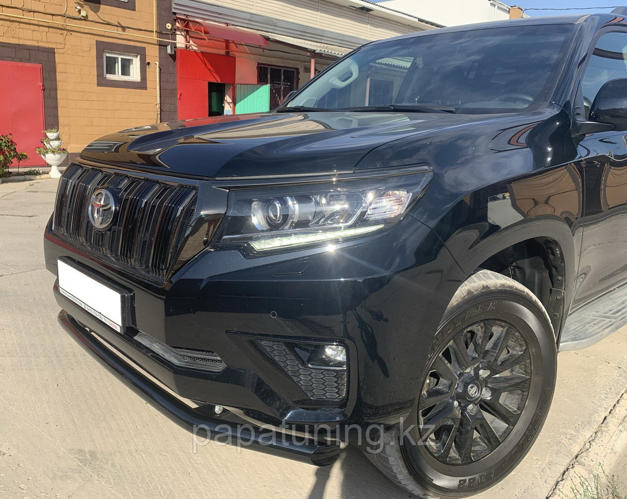 Защита переднего бампера с покрытием "раптор" d60 ПапаТюнинг для Toyota Land Cruiser Prado 150 2017- - фото 3 - id-p105048686