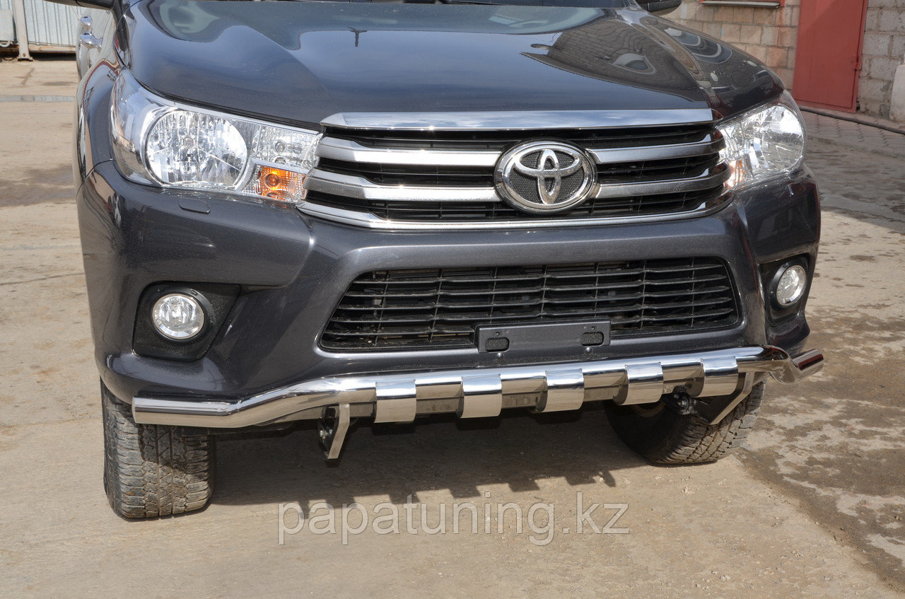 Защита переднего бампера волна (G) d60 ПапаТюнинг для Toyota Hilux 2015-2018 - фото 1 - id-p105048372