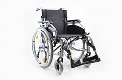 Алюминиевая инвалидная коляска Invamed, ширина 45 см