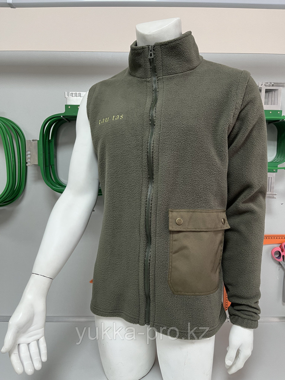 Флисовые кофты, кофты-трансформеры, кофта-жилет