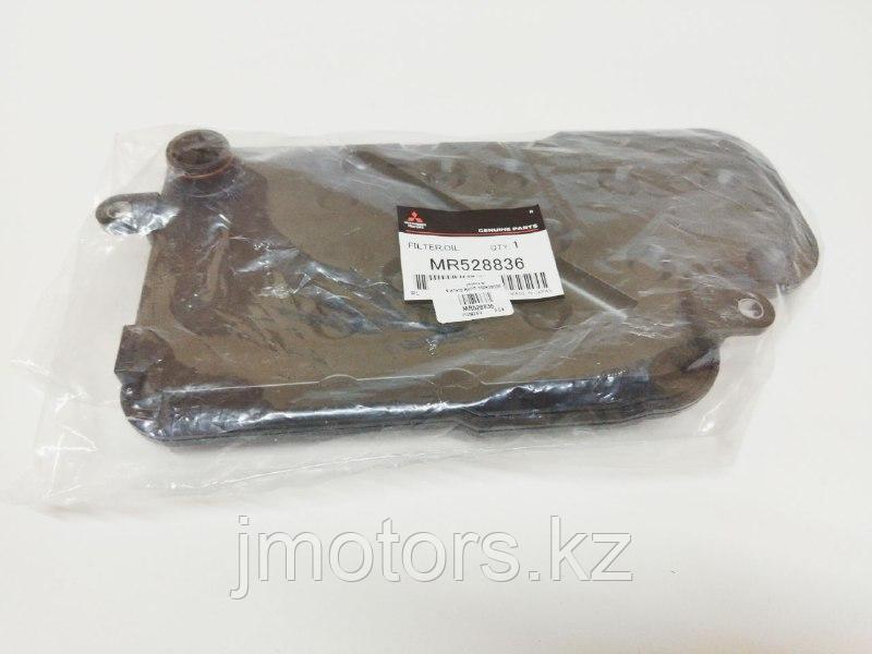 Фильтр коробки АКПП MR528836 Mitsubishi Pajero Montero