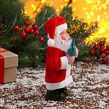 Дед Мороз "С ёлкой и подарком"  15 см, микс, фото 4