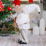 Дед Мороз "В белой шубке, с посохом" 28 см, фото 2